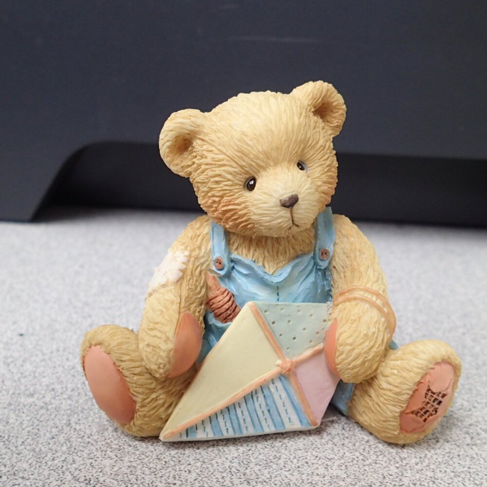 March Cherished Teddies "Friendship Is In The Air" Figurine